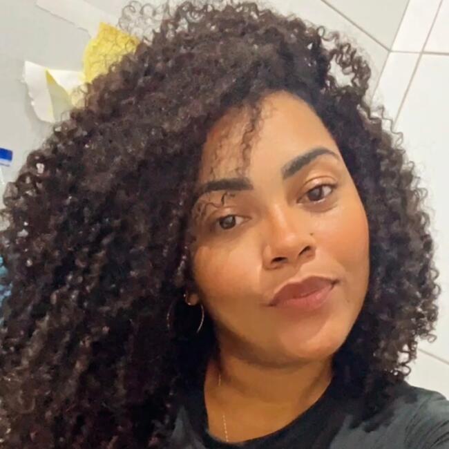 Babysitter in São Luís: Paula Adriane