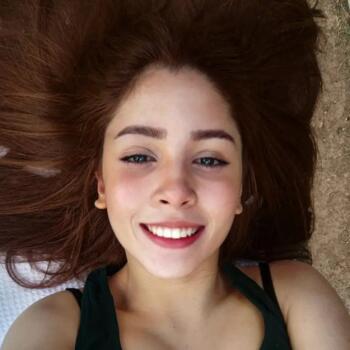 Babysitter in Itapecerica da Serra: Ana Beatriz