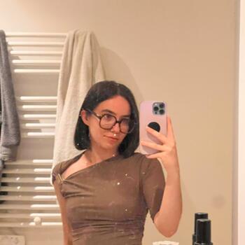 Babysitter in Frémainville: Laetitia