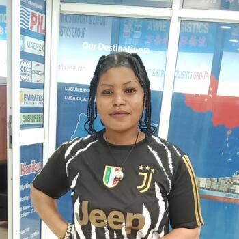 Nanny in Riyadh: Lilian