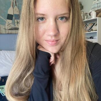 Babysitter in St. Catharines: Kaitlyn