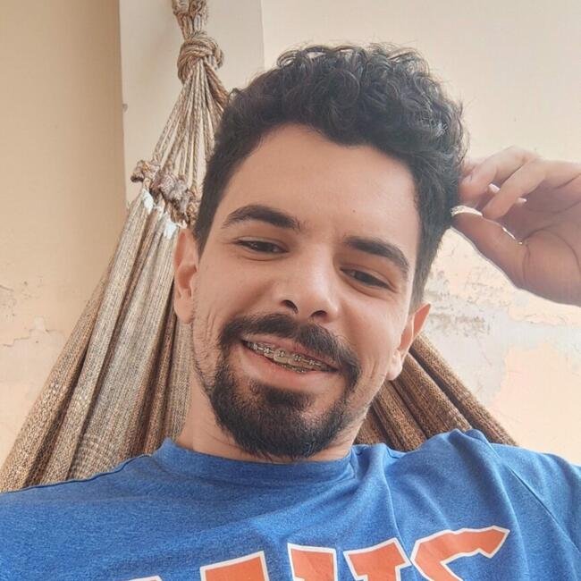 Emprego de babá em Curitiba: Vinicius