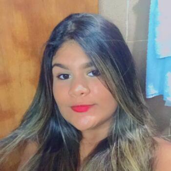 Babá em Maceió: Maria