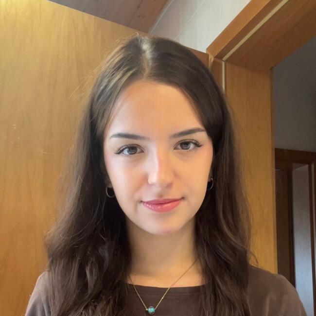 Babysitter in Worms: Rojin