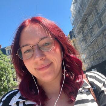 Babysitter in Bordeaux: Sherryll