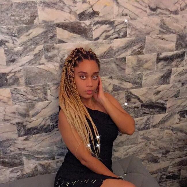 Babysitting job in Amora: Ana