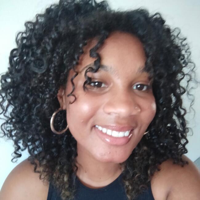 Babysitter em Setúbal: Sânya