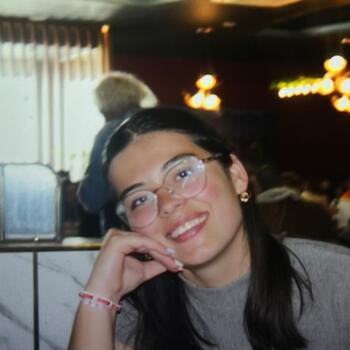 Babysitter em Lourinhã: Mariana