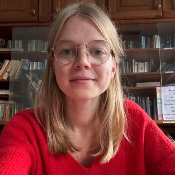 Babysitter in London: Charlotte