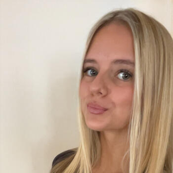 Babysitter in Sydney: Lucinda