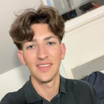 Babysitter in Tours: Antoine
