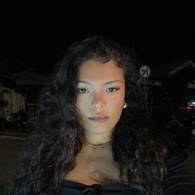 Babysitter in Armação dos Búzios: Letícia