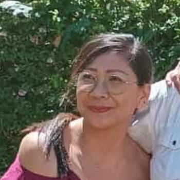 位于Singapore Island的临时保姆: Celyn