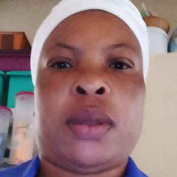 Nanny in Krugersdorp: Mmapodi