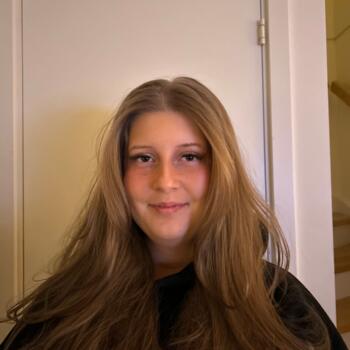 Barnvakt Lindome: Maja