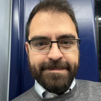 Trabajo de canguro en Madrid: trabajo de canguro Alejandro