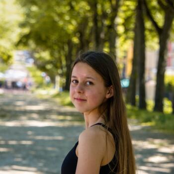 Baby-sitter in Saint-Cyr-l'École: Evanne