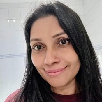 Nanny in Drancy: Udagie