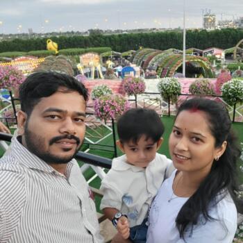 Babysitting job in Dubai: Jay