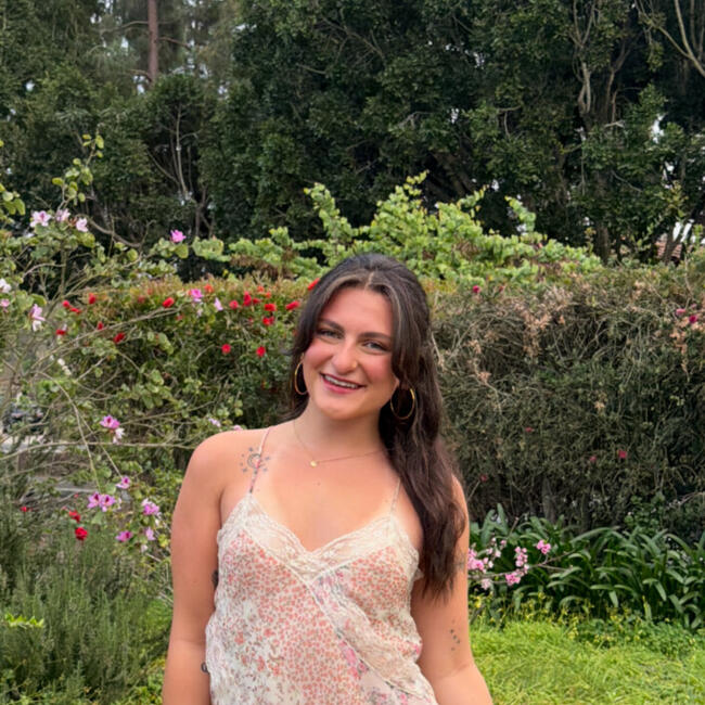 Babysitter in Los Angeles: Ginger