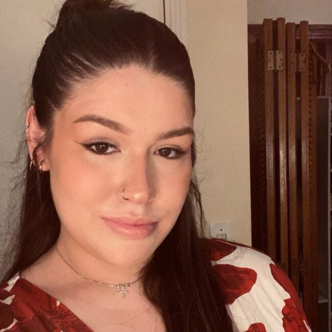 Babysitter in Porto Alegre: Kailane