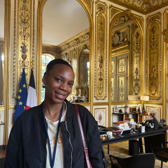 Babysitter in Clichy: Faouzia