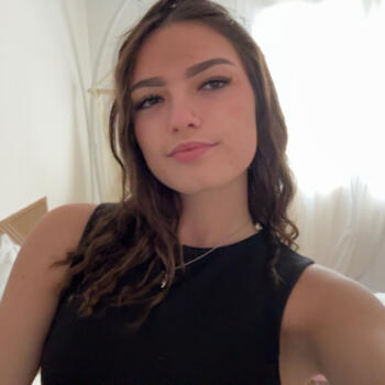 Babysitter in Peymeinade: Mailie