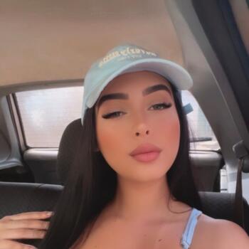 Babysitter in Ribeirão das Neves: Leticia