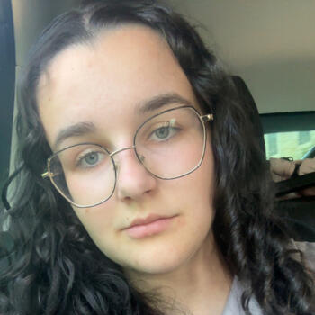 Babysitter Vidauban: Lea