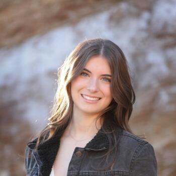 Babysitter in Honolulu: Hope