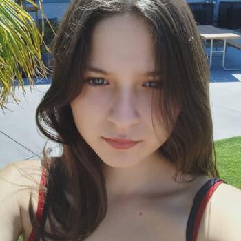 Babysitter in San Leandro: Maria