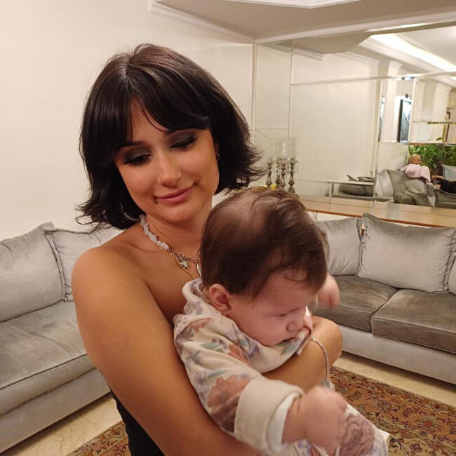 Babysitter a Messina: Yasmina