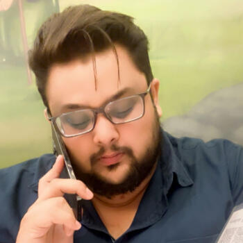 माता-पिता पुणे: Zarin