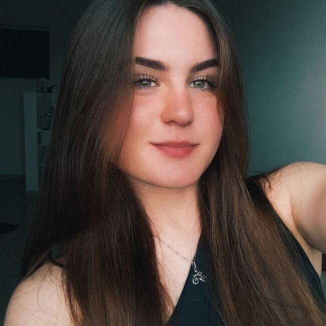 Babá em Taubaté: Amanda