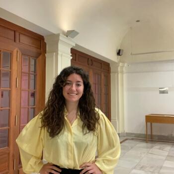 Babysitter in Elche: Irene