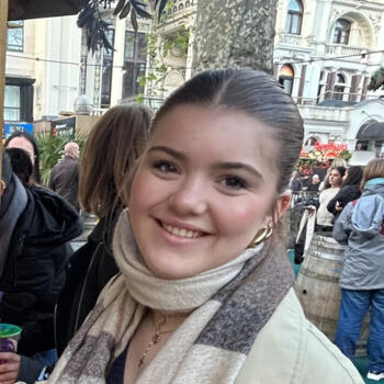 Babysitter Montpellier: Eva-Lou