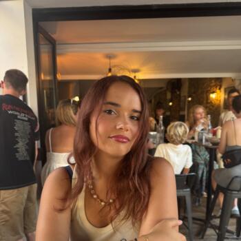 Babysitter in Gennevilliers: Lola