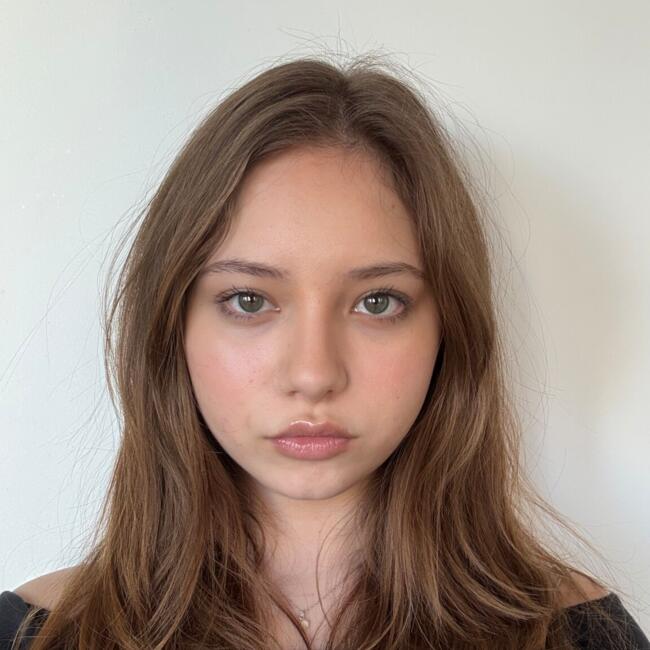 Babysitter in Florence: Mae