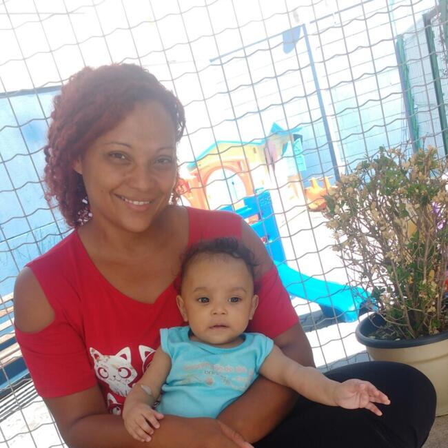 Emprego de babá em São Paulo: Luciana