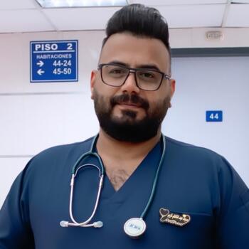 وظيفة جليسة أطفال في دبي: فرص عمل كجليسة أطفال Dr sajjad
