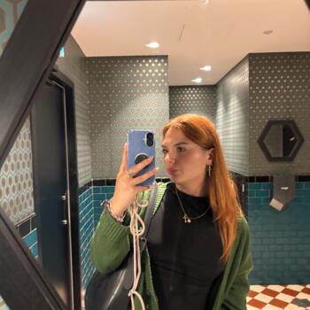 Babysitter Thélus: Emilie