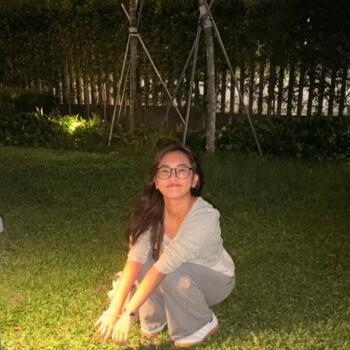 Babysitter in Singapore Island: Aniqa
