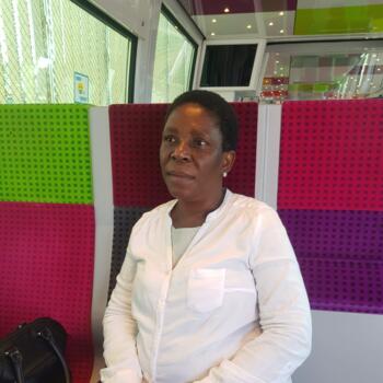 Nanny in Rosny-sur-Seine: Lydia