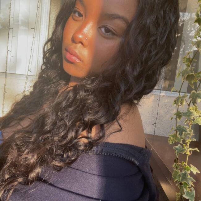 Babysitter in Torrance: Mayra alves