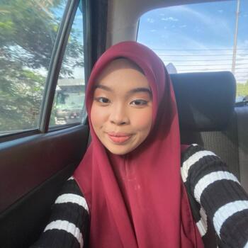 Pengasuh di Donggongon: Aliah