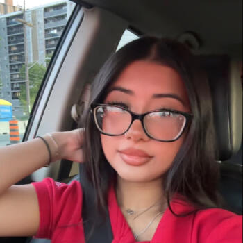 Baby-sitter Scarborough Junction: Adiba