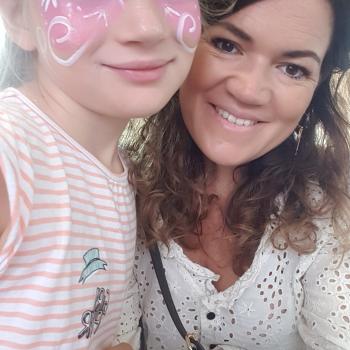 Baby-sitting Lyon: job de garde d'enfants Landza