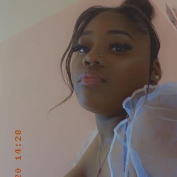 Babysitter in London: JADA