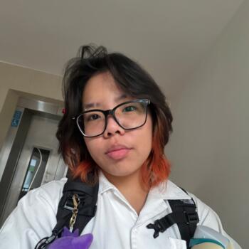 Babysitter in Singapore Island: Calista