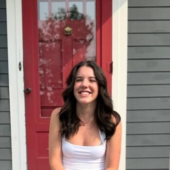 Babysitter Calgary: Eiva